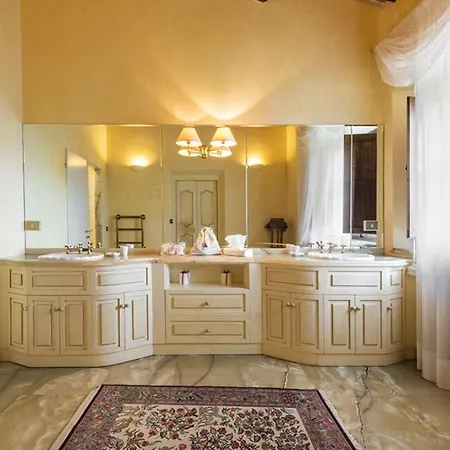 Villa Finesterre
